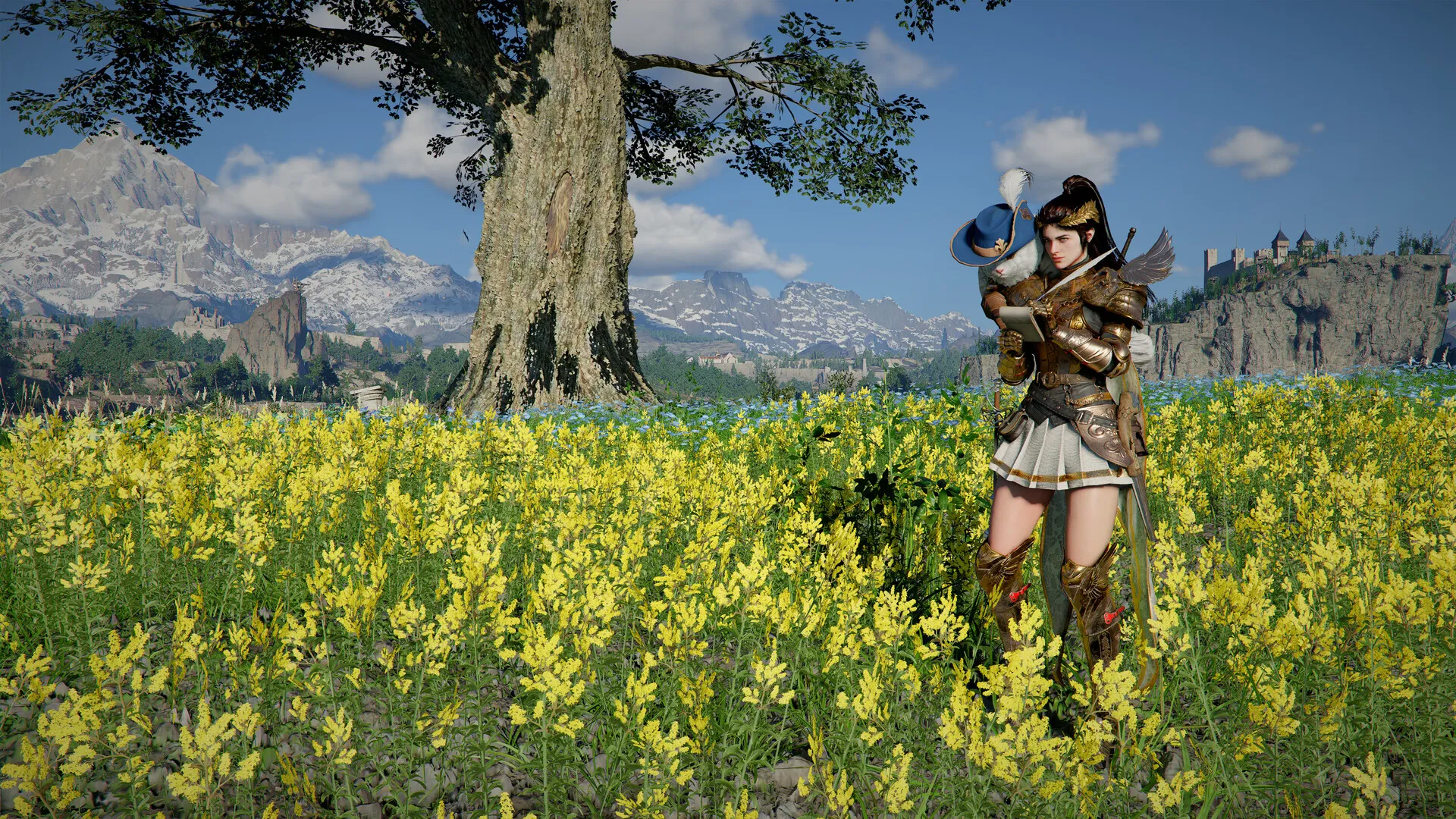 Crimson Desert : une femme en armure, chapeau à la main, traverse une prairie de fleurs jaunes devant un château posé sur une falaise, montagnes enneigées à l'horizon